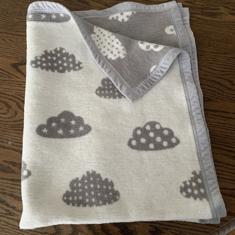 Chappywrap Baby Blanket Gray Clouds